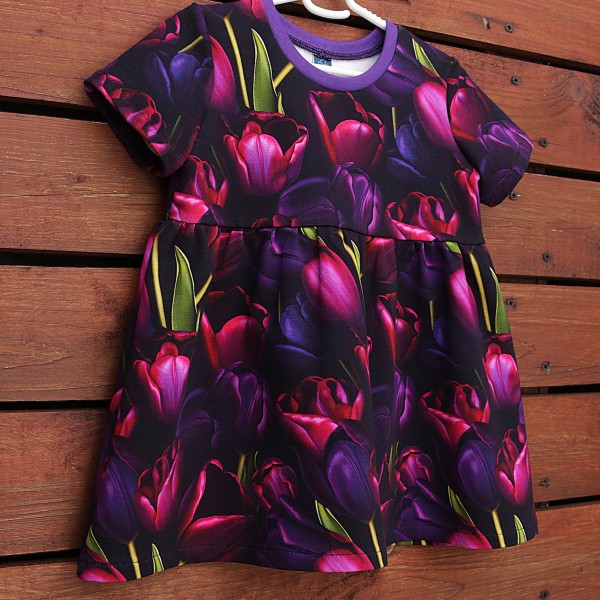 Bērnu kleita "Pavasaris"