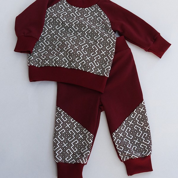 Latvisks komplekts bērniem