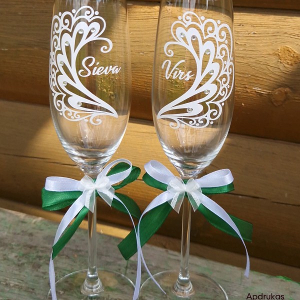 Personalizētas glāzes kāzām
