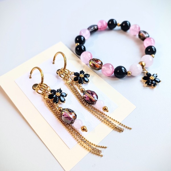 Auskari ar ķēdīti un aproce puķīti