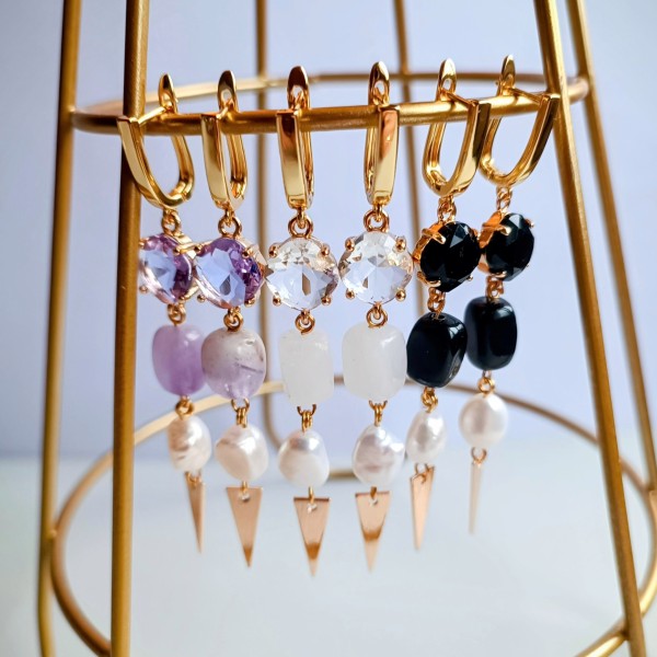 Auskari gareni dažadas pērlītes