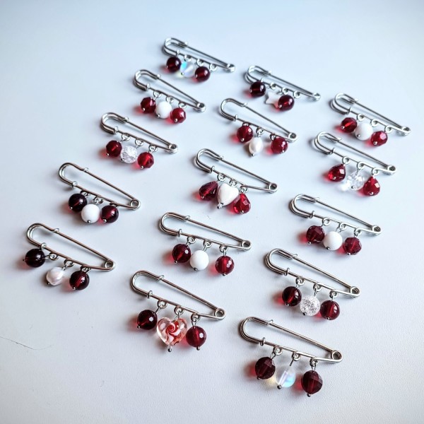 Piespraude Trīs pērles