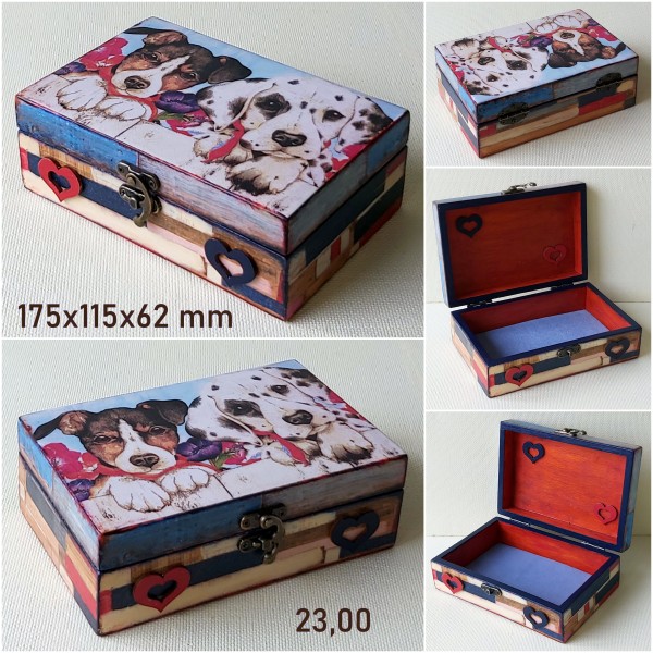 Koka lādīte (roku darbs).  Шкатулка