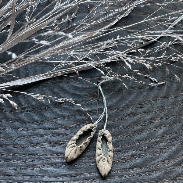 Miniatūras pastaliņas