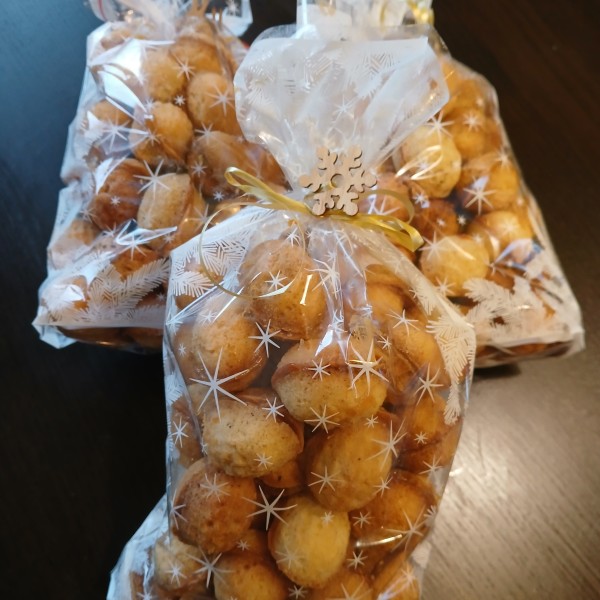 Saldie riekstiņi