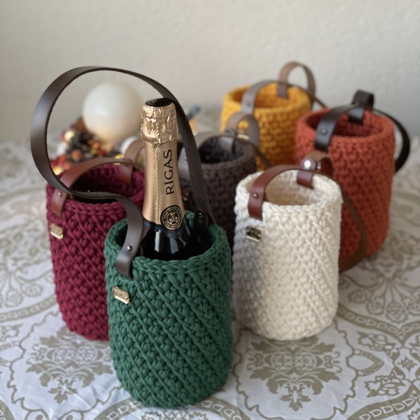 Šampanieša/ saldumu somiņa