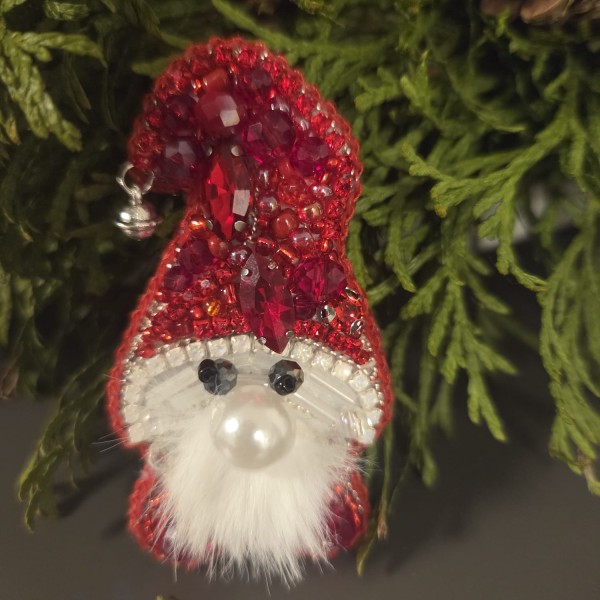 Piespraude Sarkanais rūķis