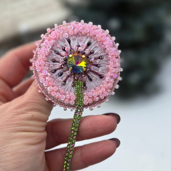 Piespraude Rozā pieneņpūka