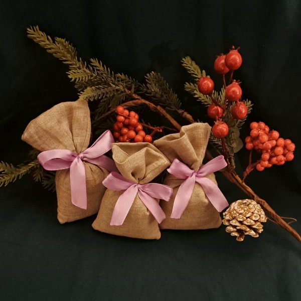 Lina auduma maisiņi, piepildīti ar 100% Francijas lavandu