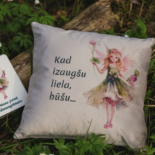 Dekoratīvais spilventiņš ar noslēpumu