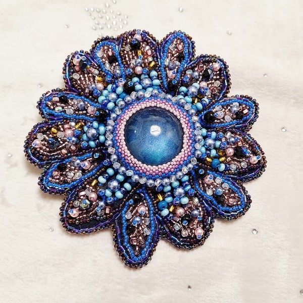 Piespraude - zilā margarietiņa