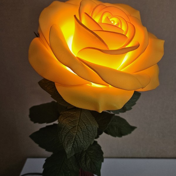 Naktslampiņa "ROZĪTE"