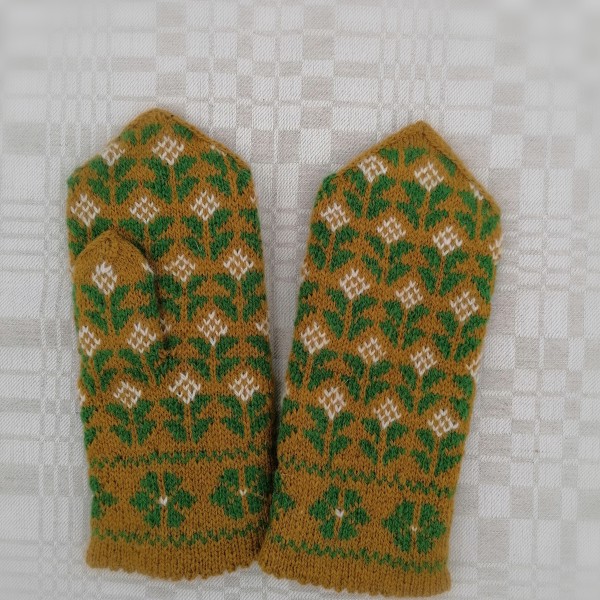 Adīti rakstainie dūraiņi