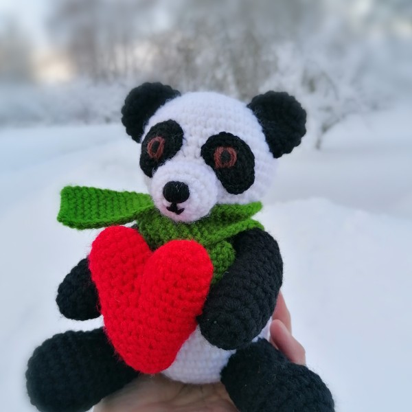 Panda ar sirsniņu