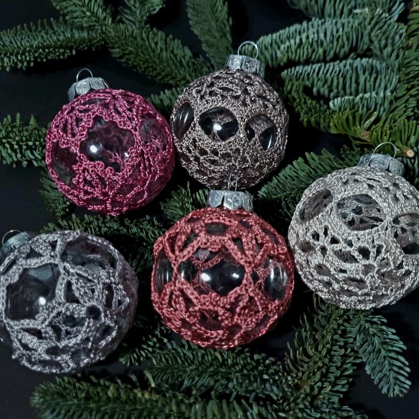 Eglīšu rotājumi violeti / veci rozā/ pelēcīgi