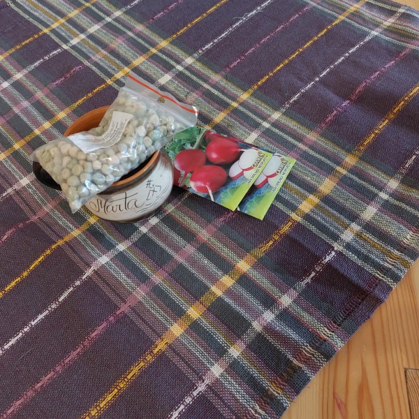 Galda sedziņa 'Marts'