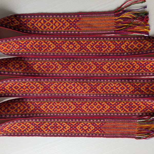 Alsungas tautiskā  josta II tips, ar maiņu rakstiem