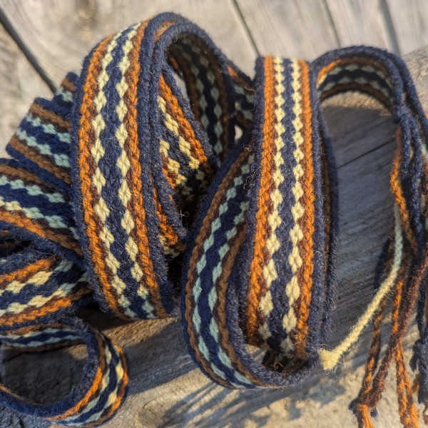 Celu josta pēc senvēstures parauga 3.46 m gara 2 cm plata