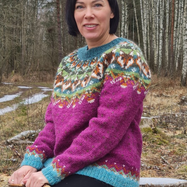 Islandes vilnas džemperis ar lapsām