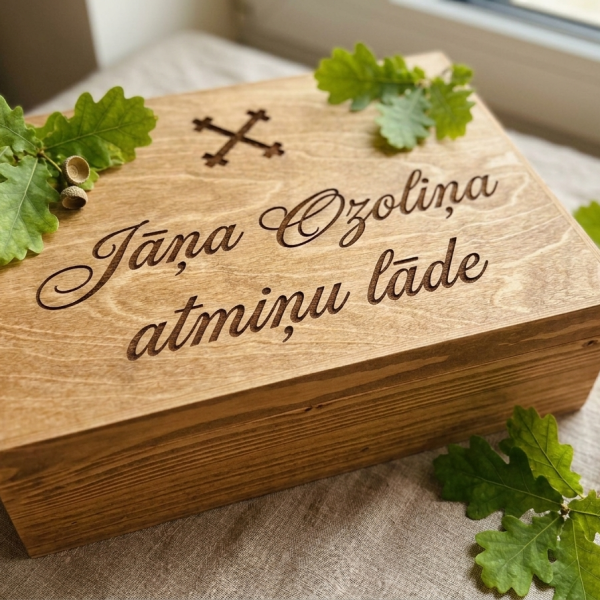 Personalizēta mazuļa koka atmiņu lāde/pūra lāde