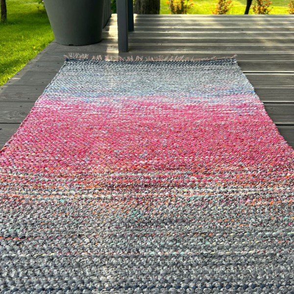 Lupatiņu paklājs-grīdceliņš. 0.74mx 1.18m