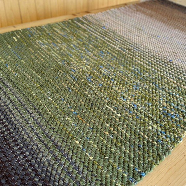paklājs-grīdceliņš 0.73x 1.31m
