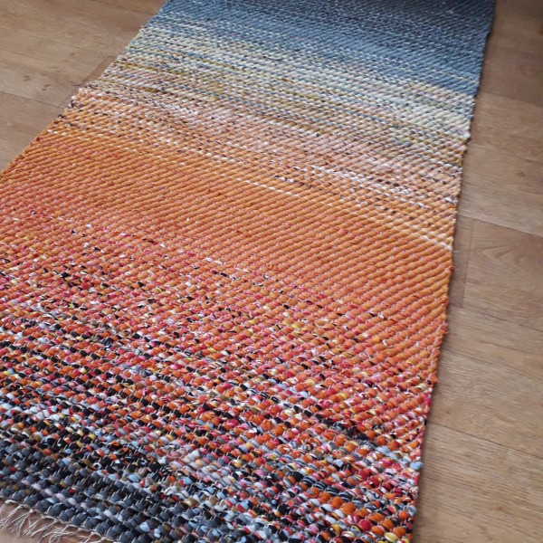Paklājs- grīdas celiņš toņu pārejās 0,61x1,30m