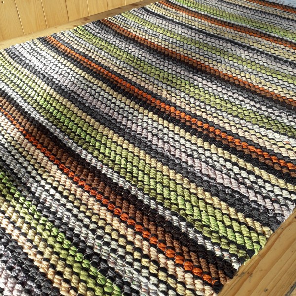 Paklājs - grīdas celiņš  2.21m x 0.75m