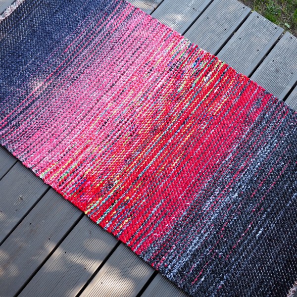 Paklājs- grīdas celiņš toņu pārejās 1.44m x 0.74m