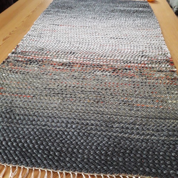 Paklājiņš toņu pārejās 1.20 x 0.62m