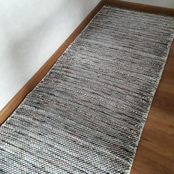 Mistrains ar baltu paklājs- grīdas celiņš 2.00m x 0.62m