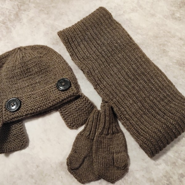 Adīts komplekts bērnam