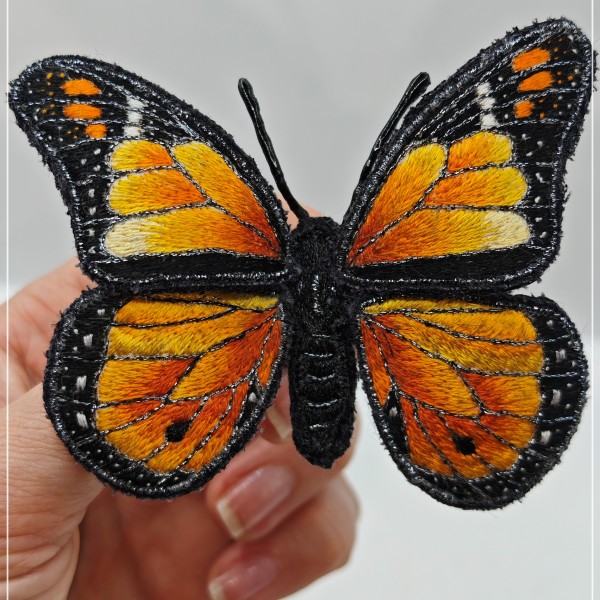 Taurenis oranžs