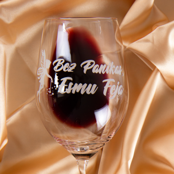"Bez panikas, esmu feja" Glāze ar gravējumu 530 ml