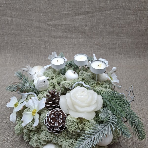 Dekors Adventei ar balto putnu!