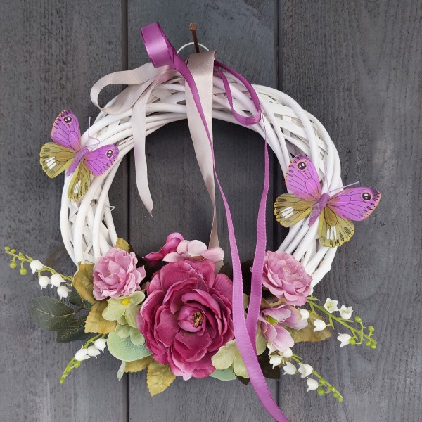 Pavasarīgs durvju dekors!