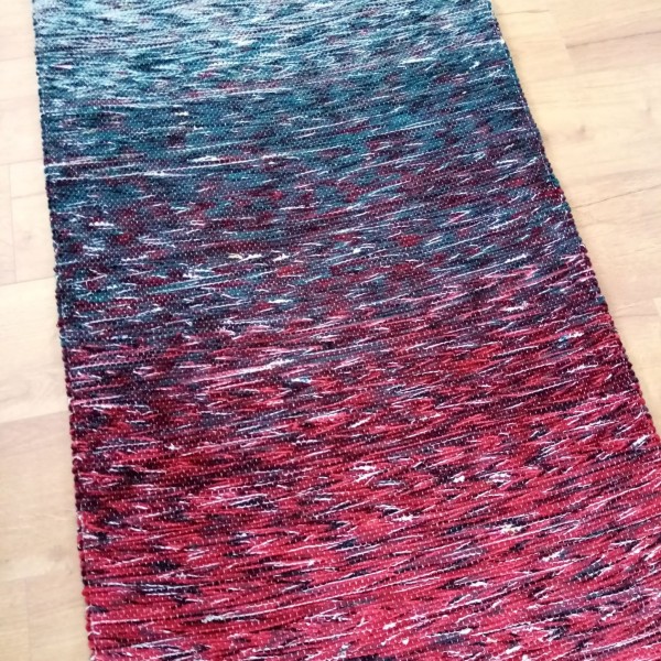 Divu krāsu paklājs 1,42 m